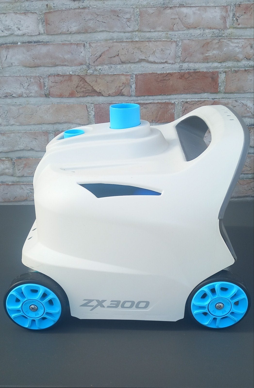 Aspirateur Intex ZX300, Enlèvement, Comme neuf