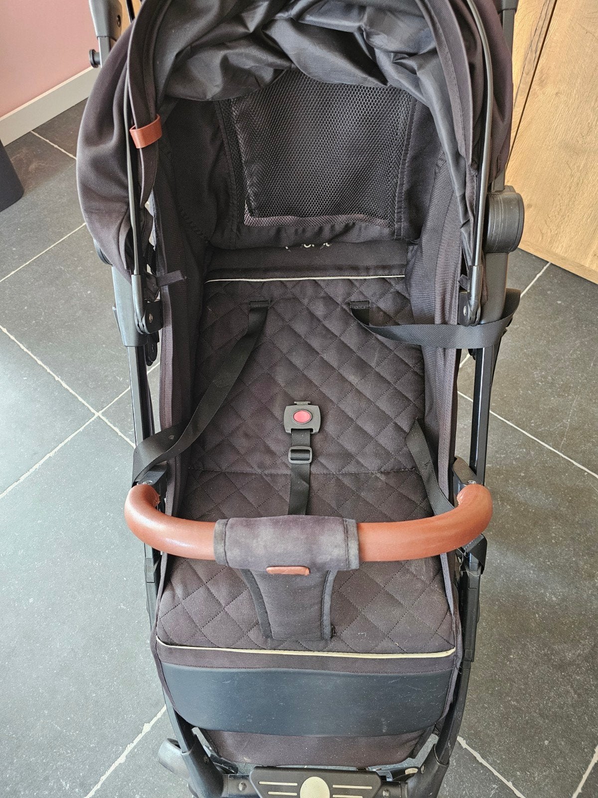 Buggy Momi, Enfants & Bébés, Buggys, Enlèvement, Utilisé, Autres marques, Dossier réglable
