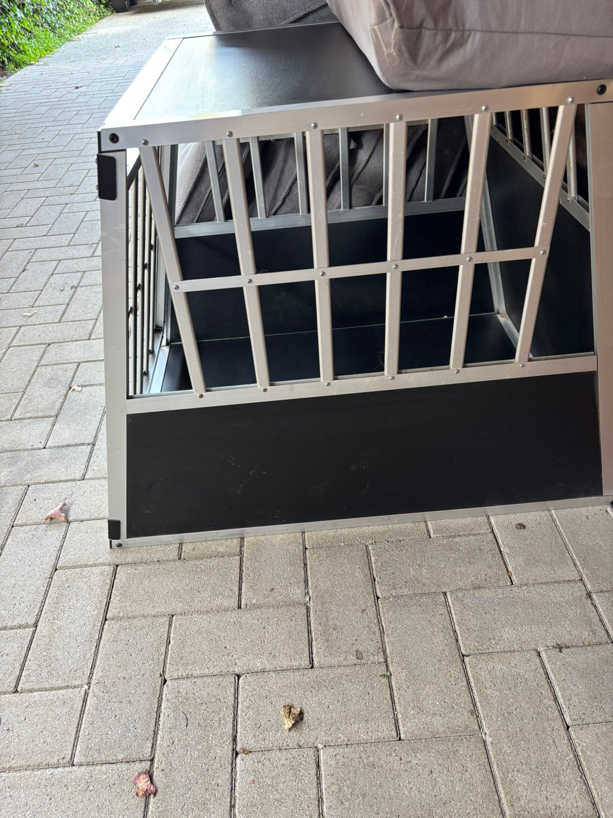 Hondenbench, Ophalen, Zo goed als nieuw