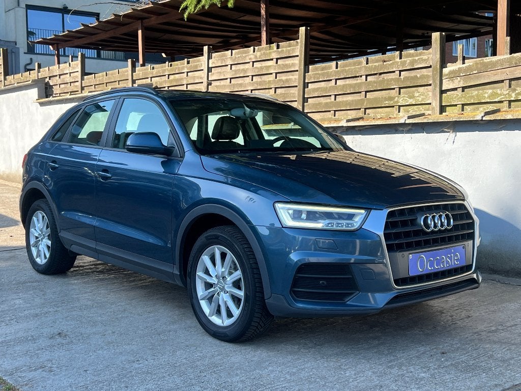 AUDI Q3 Full option, Achat, Entreprise, Adapté aux personnes handicapées, Boîte manuelle