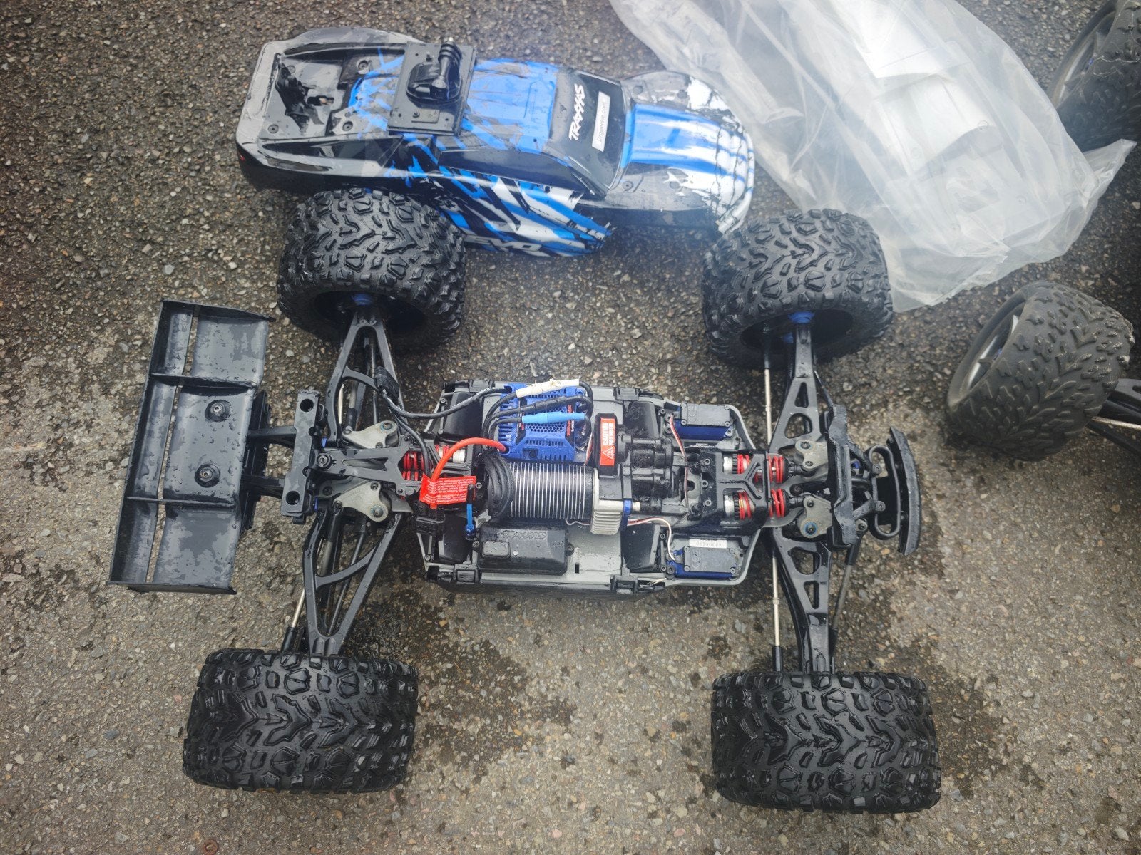 TraXXas gros lot!, Hobby & Loisirs créatifs, Modélisme | Radiocommandé & Téléguidé | Voitures, Enlèvement