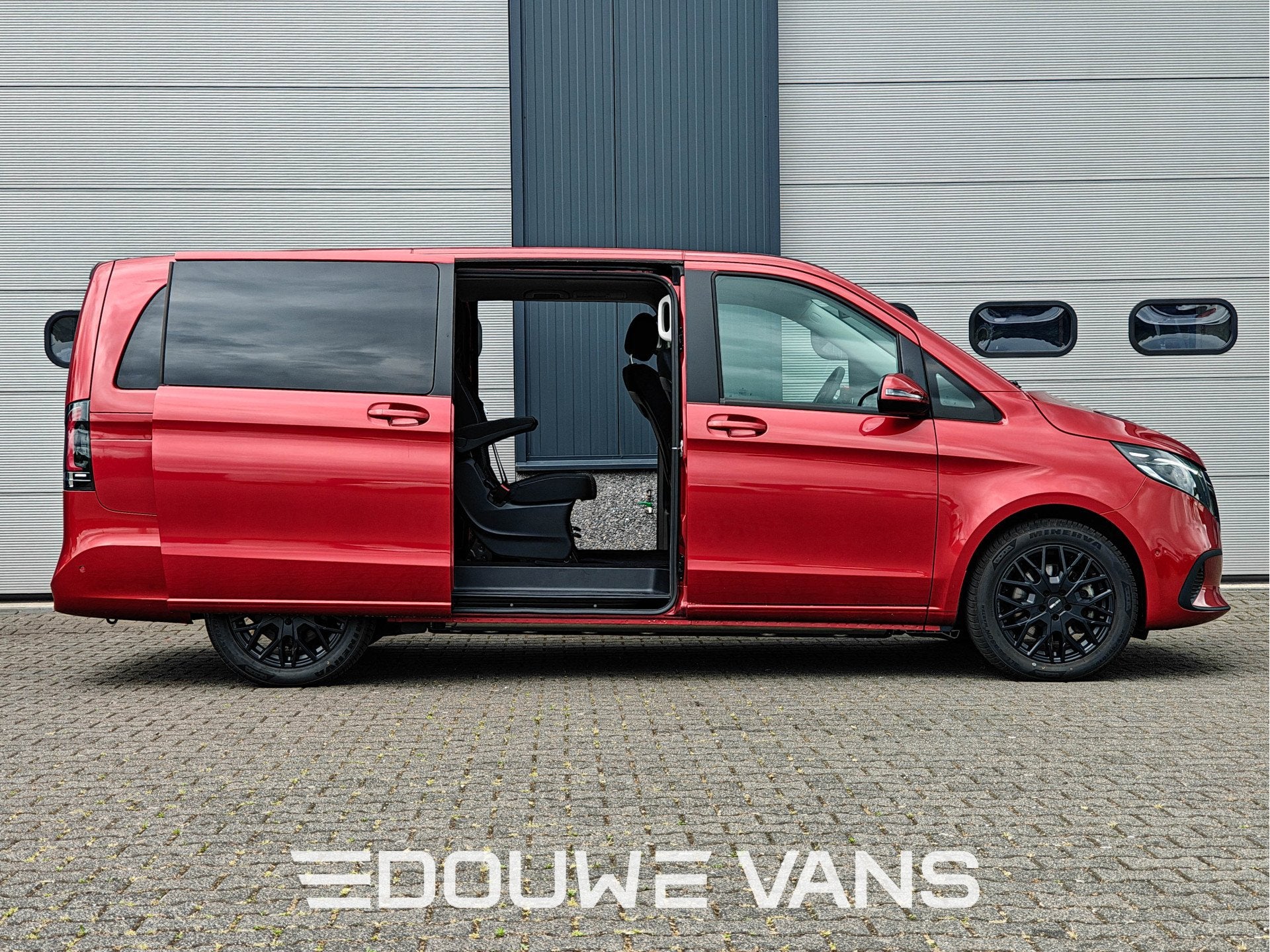 Mercedes-Benz EQV L2 300 Facelift Model 2x schuifdeur Camera, Autos, Rouge, Achat, 100 kWh, Entreprise