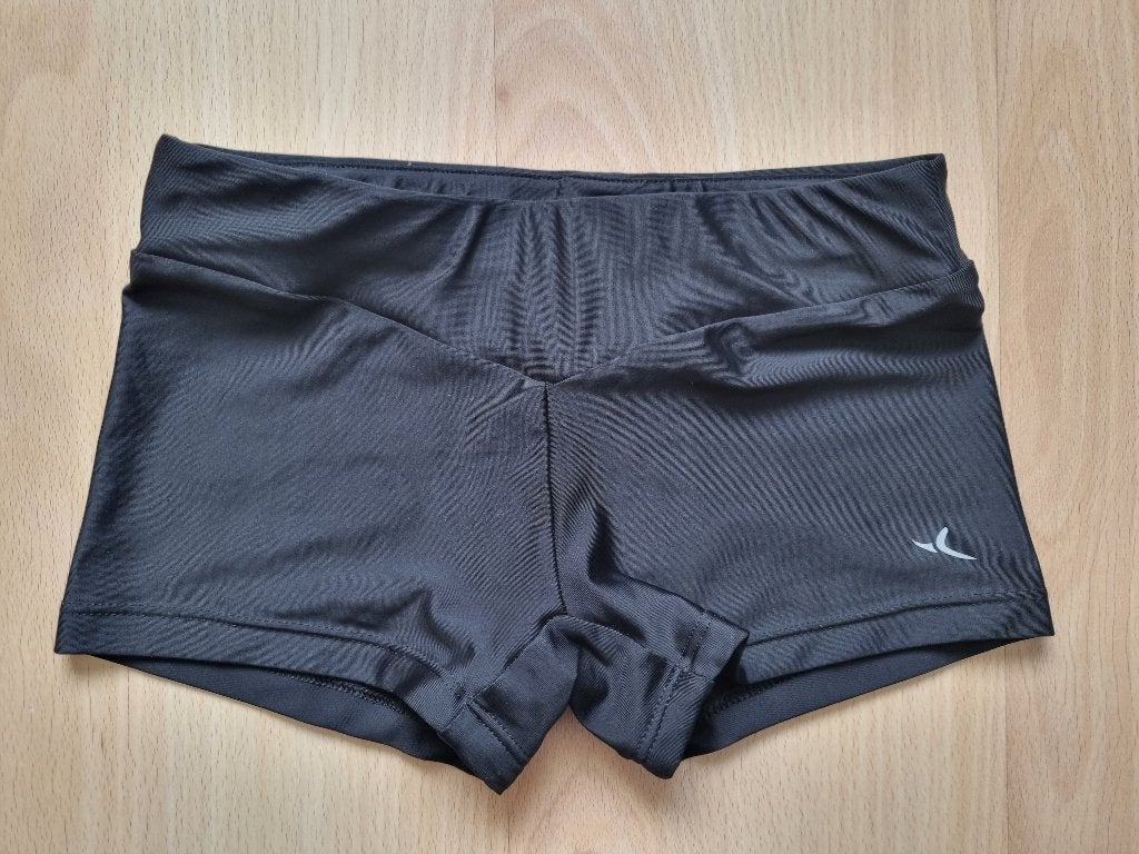 Short de danse ou de gymnastique noir - taille 140, Pantalon, Enlèvement ou Envoi, Decathlon, Utilisé