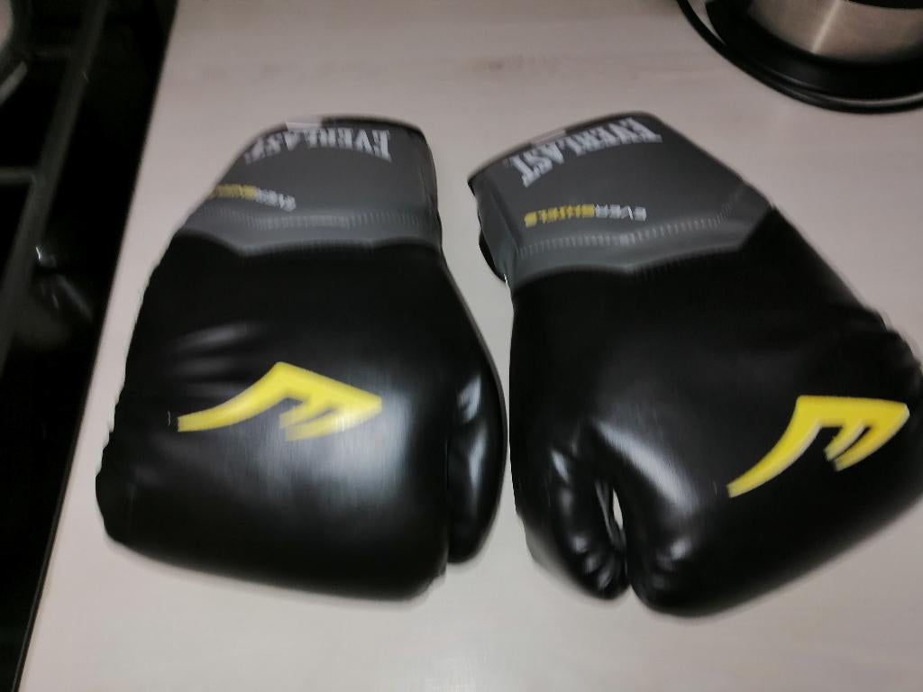 bokshandschoenen EVERLAST 12 oz, Ophalen, Zo goed als nieuw, Bokshandschoenen