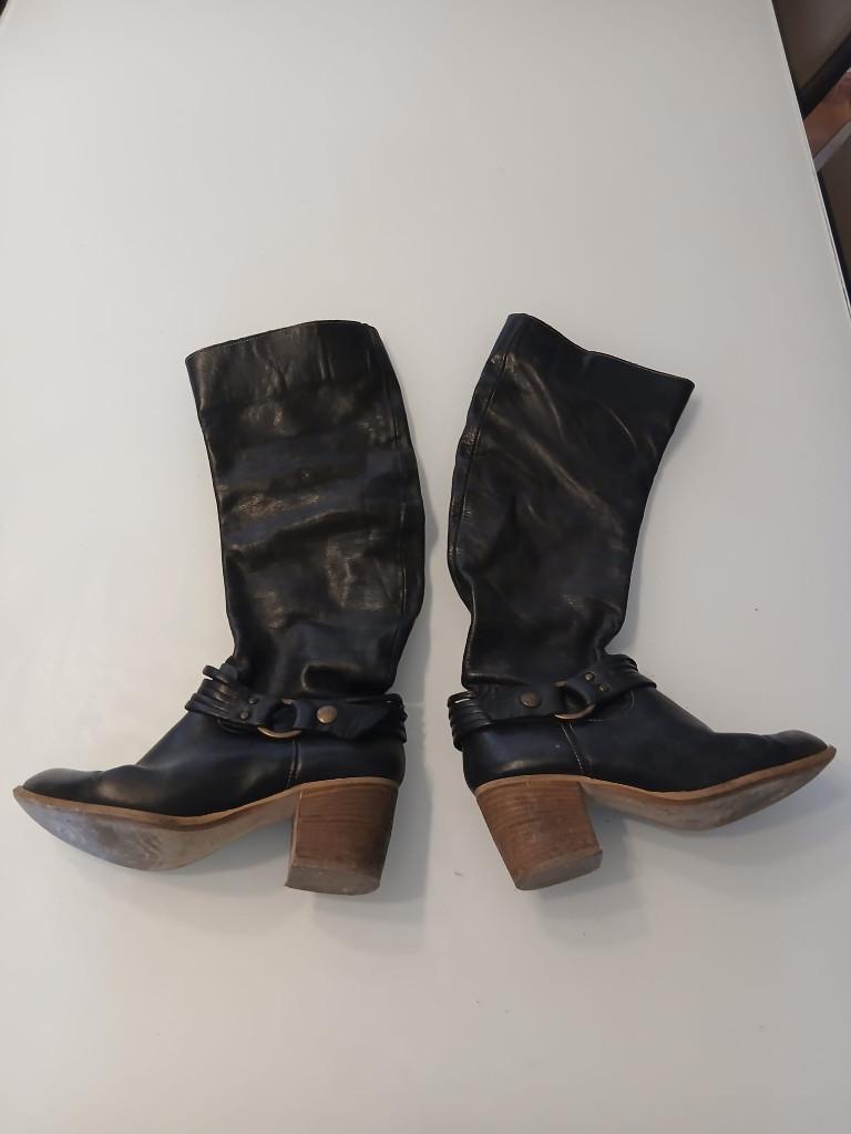 Bottes Vera Gomma en cuir noir – Style western – Pointure 37, Enlèvement ou Envoi, Porté, Bottes hautes, Noir