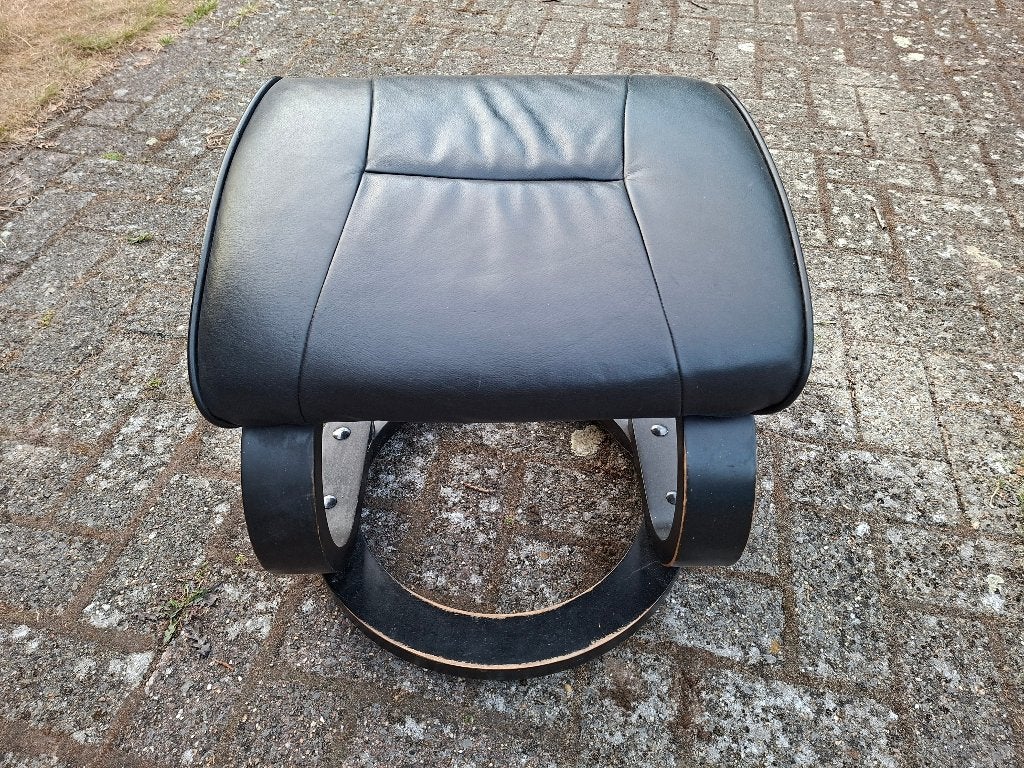 Voetenbankje zwart kunstleder, Maison & Meubles, Chaises, Enlèvement ou Envoi, Utilisé, Noir, Bois