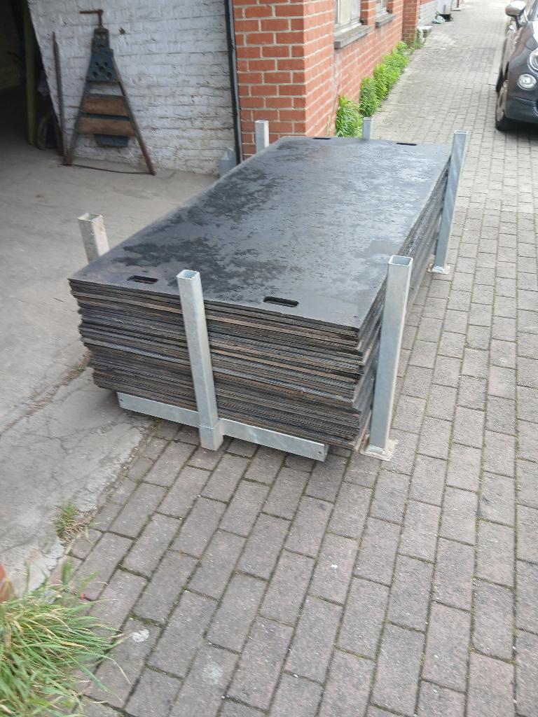 Antislip rolplaten van 15 ton te koop, Ophalen, Zo goed als nieuw