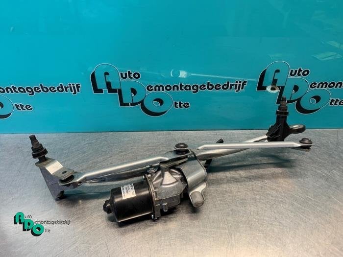 Moteur + mécanique essuie-glace d'un BMW 1-Serie (1-Serie 0, Autos : Pièces & Accessoires, Vitres & Accessoires, BMW, Utilisé