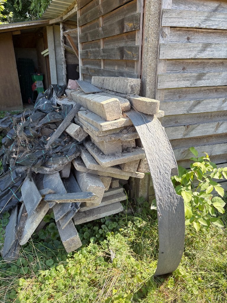 GRATIS betonnen palen en panelen, Ophalen, Gebruikt, Palen
