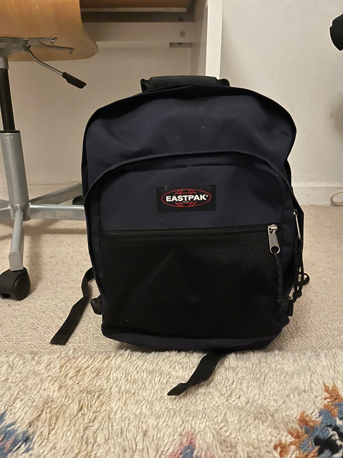 Easpak ruime rugzak, Handtassen en Accessoires, Ophalen of Verzenden, Zo goed als nieuw, Eastpak, Waterdicht