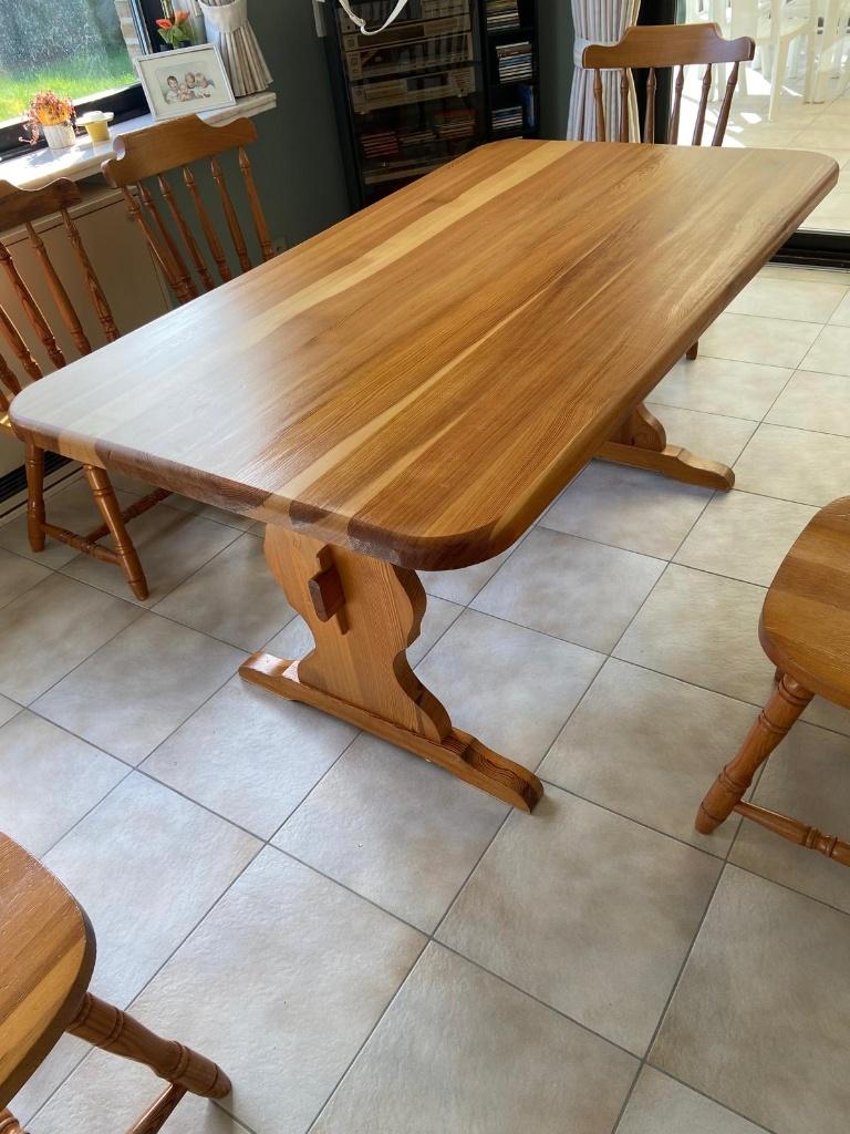 Houten Keukenset: Eettafel + 4 Stoelen, Huis en Inrichting, Ophalen, Gebruikt, 50 tot 100 cm, 150 tot 200 cm