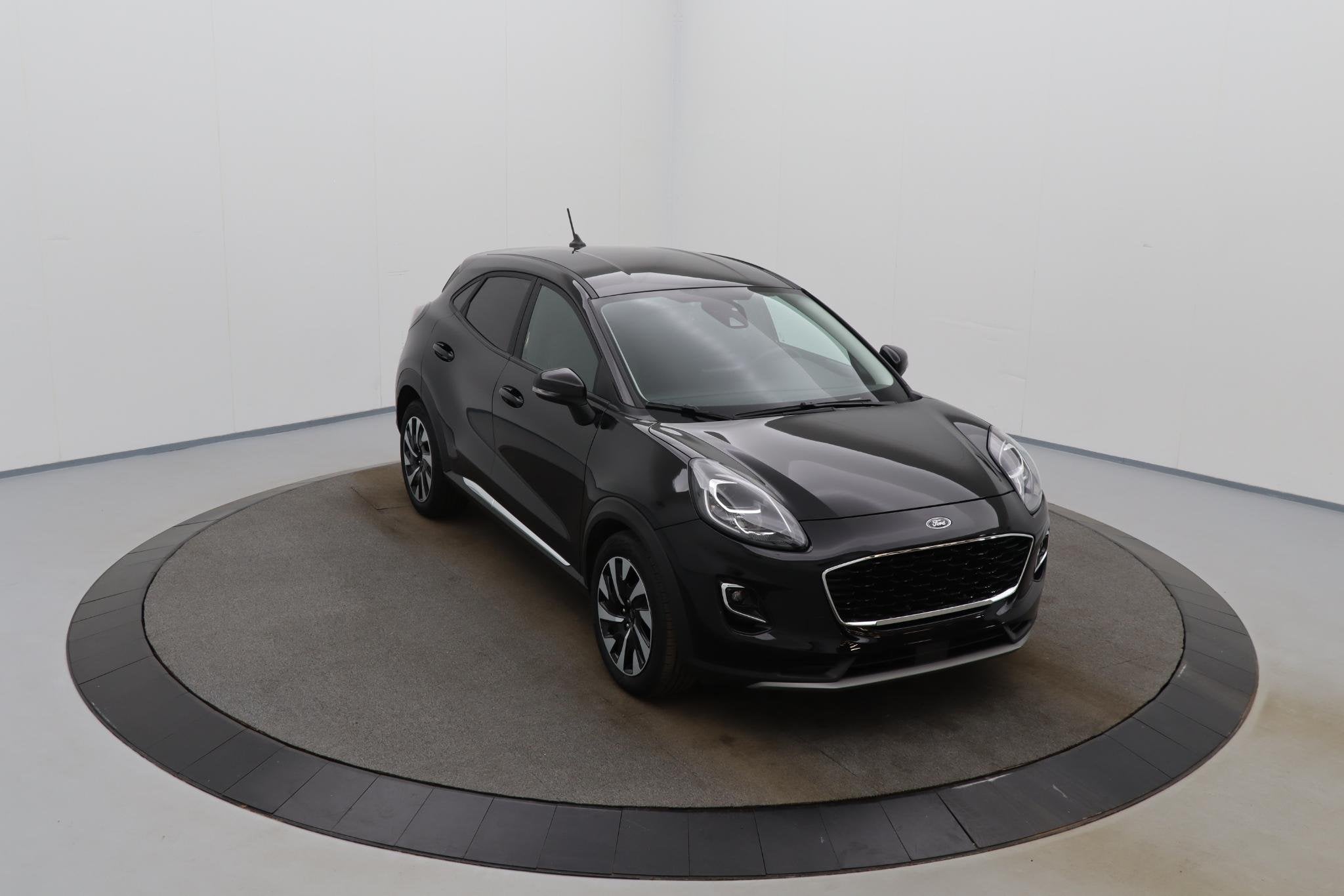 Ford Puma Titanium, Auto's, Ford, Voorwielaandrijving, Stof, Zwart, 665 kg
