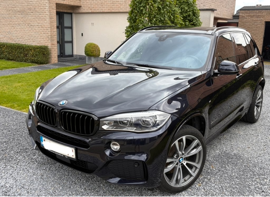 BMW X5 30D x-drive M-pakket, Auto's, BMW, Leder, 2265 kg, Vierwielaandrijving, Particulier