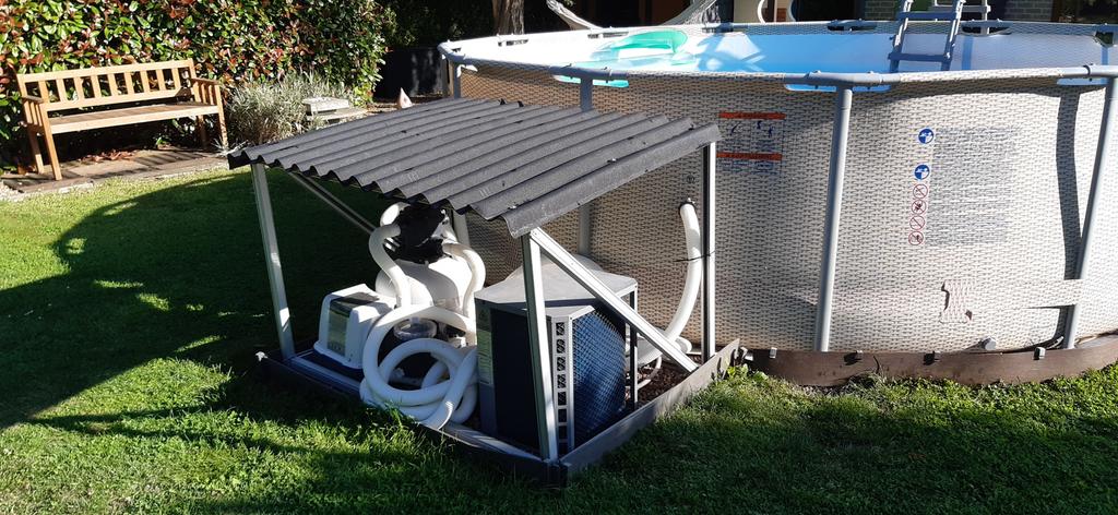 Zwembadpompen voor in de carport, Ophalen, Zo goed als nieuw