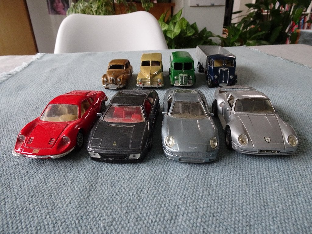 Maisto Schell 1 / 43, Ophalen, Zo goed als nieuw, Auto