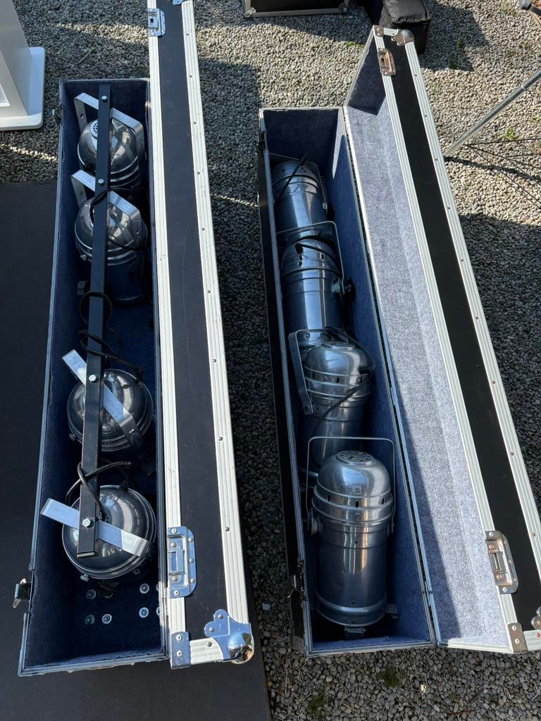 Vintage Par 56 (8 stuks) + 2 flightcases, Ophalen, Gebruikt, Overige typen