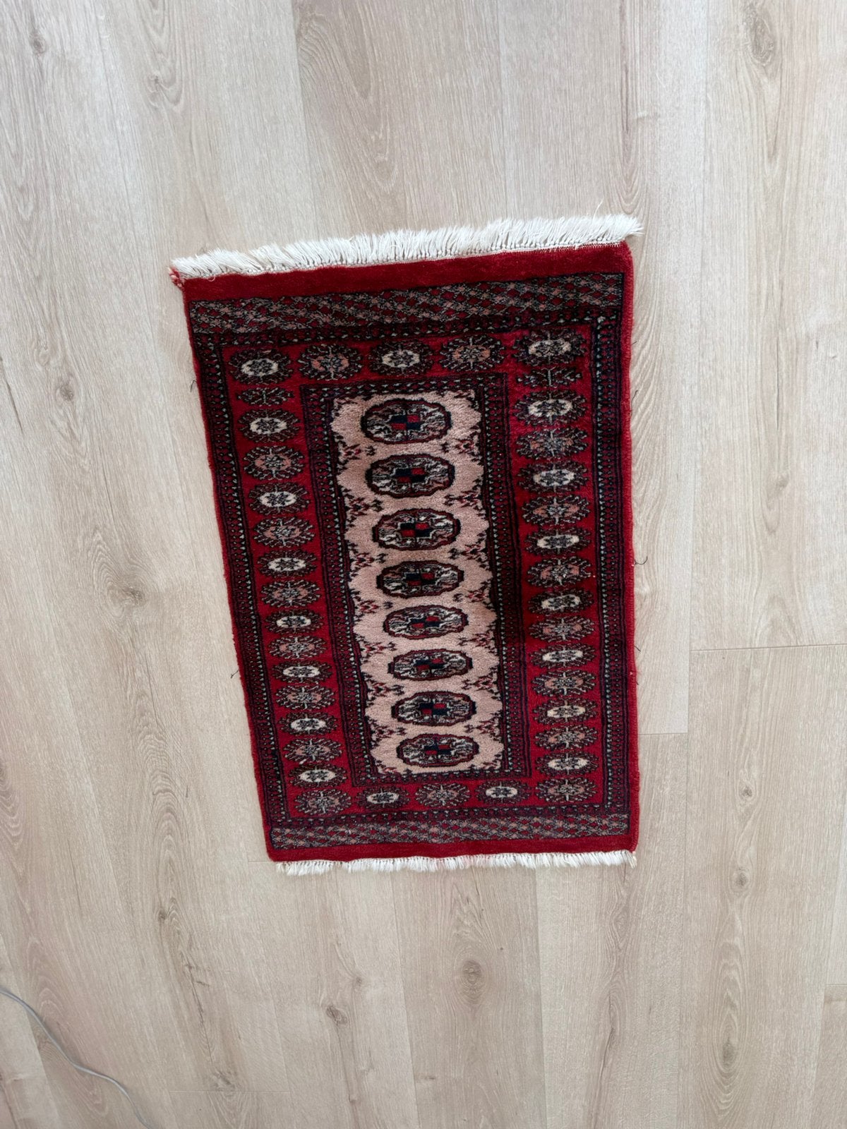 Bochara Tapijt Handgeknoopt 85 x 46 cm – Oosters Woltapijt, Antiek en Kunst, Ophalen of Verzenden