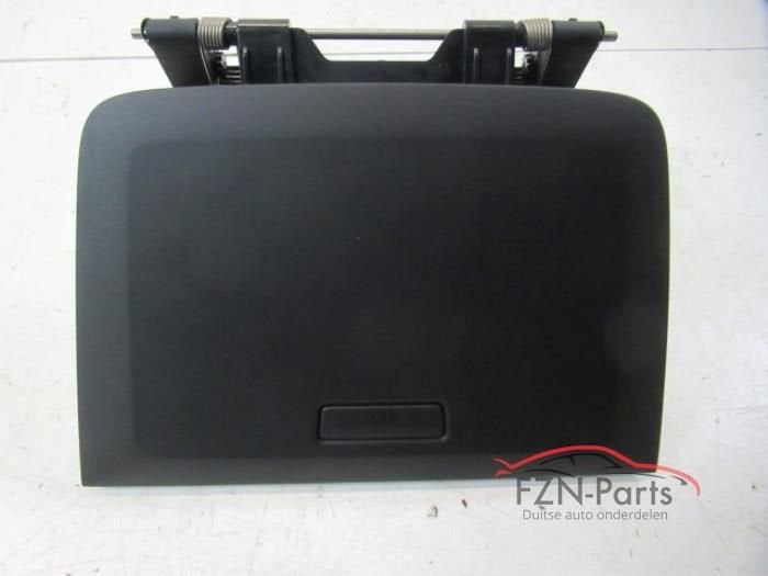 VW Golf Sportsvan Dashboardkastje Midden, Enlèvement ou Envoi, Utilisé