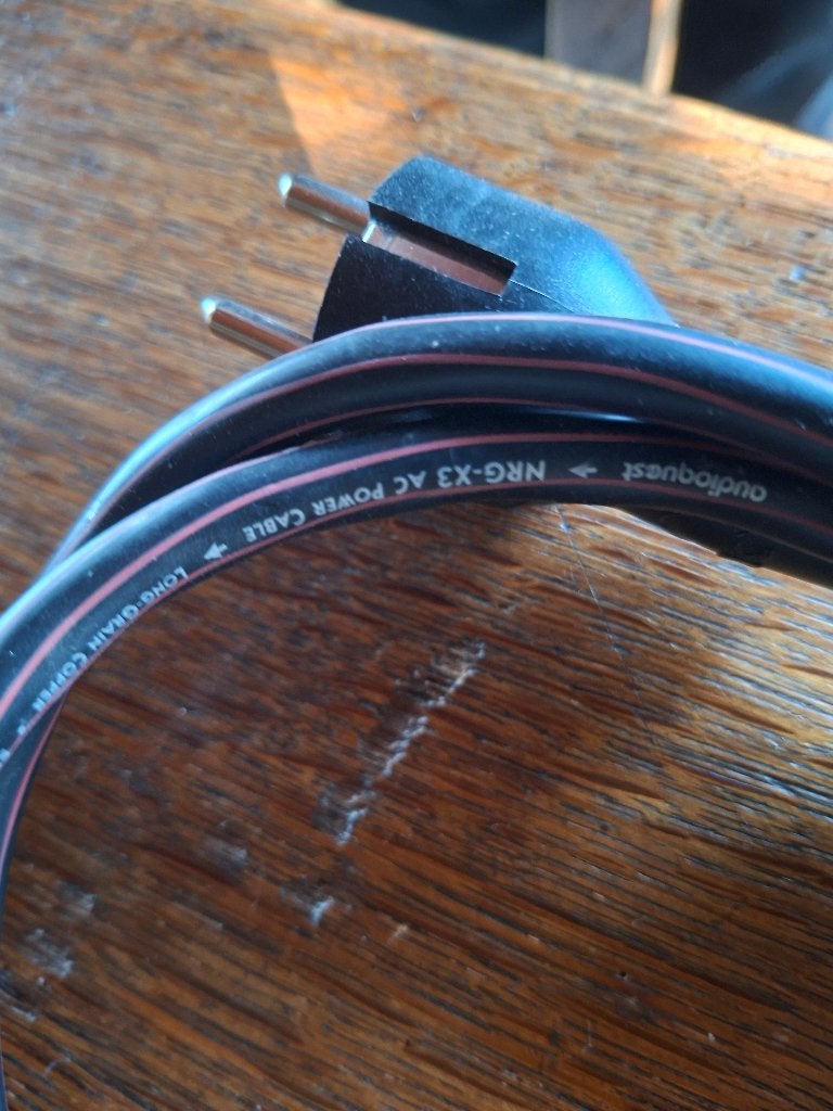 Cable d'alimentation Audioquest NRG-X3 AC 1mètre, TV, Hi-fi & Vidéo, Enlèvement, Comme neuf, Moins de 2 mètres, Autres câbles