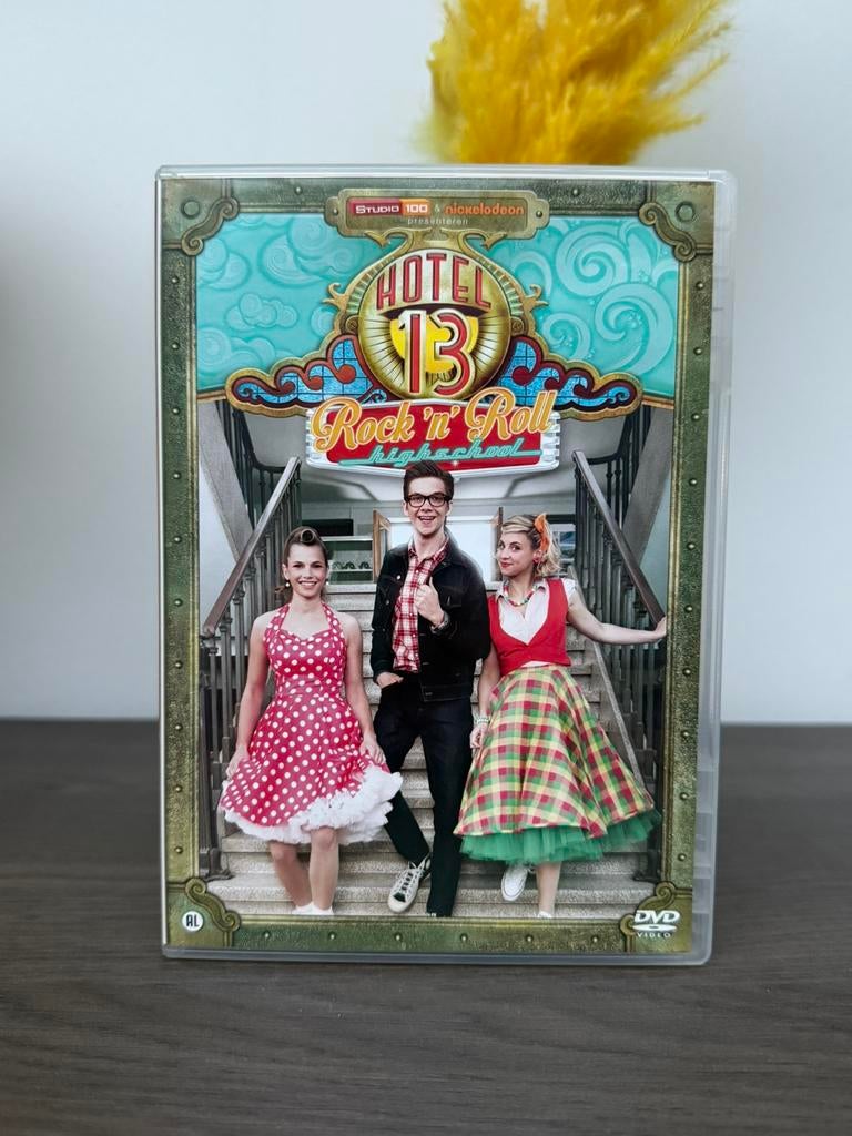 Hotel 13 Rock N Roll special, Cd's en Dvd's, Ophalen of Verzenden, Zo goed als nieuw