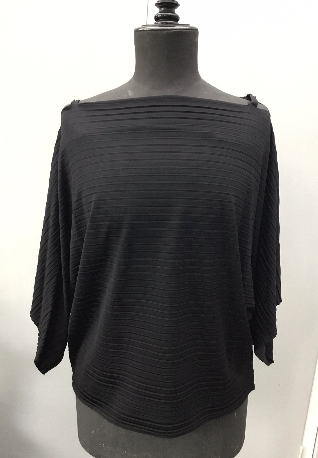 Oversized geklede t-shirt top COS zwart, Kleding | Dames, Topjes, Zwart, Ophalen of Verzenden, Zo goed als nieuw, Korte mouw