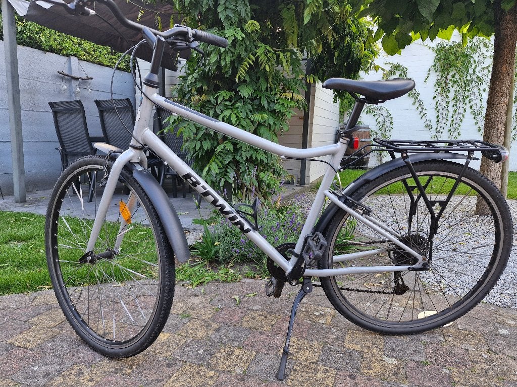 B twin fiets, Fietsen en Brommers, Fietsen | Jongens, Gebruikt, 26 inch of meer, Versnellingen, Velgrem, Ophalen