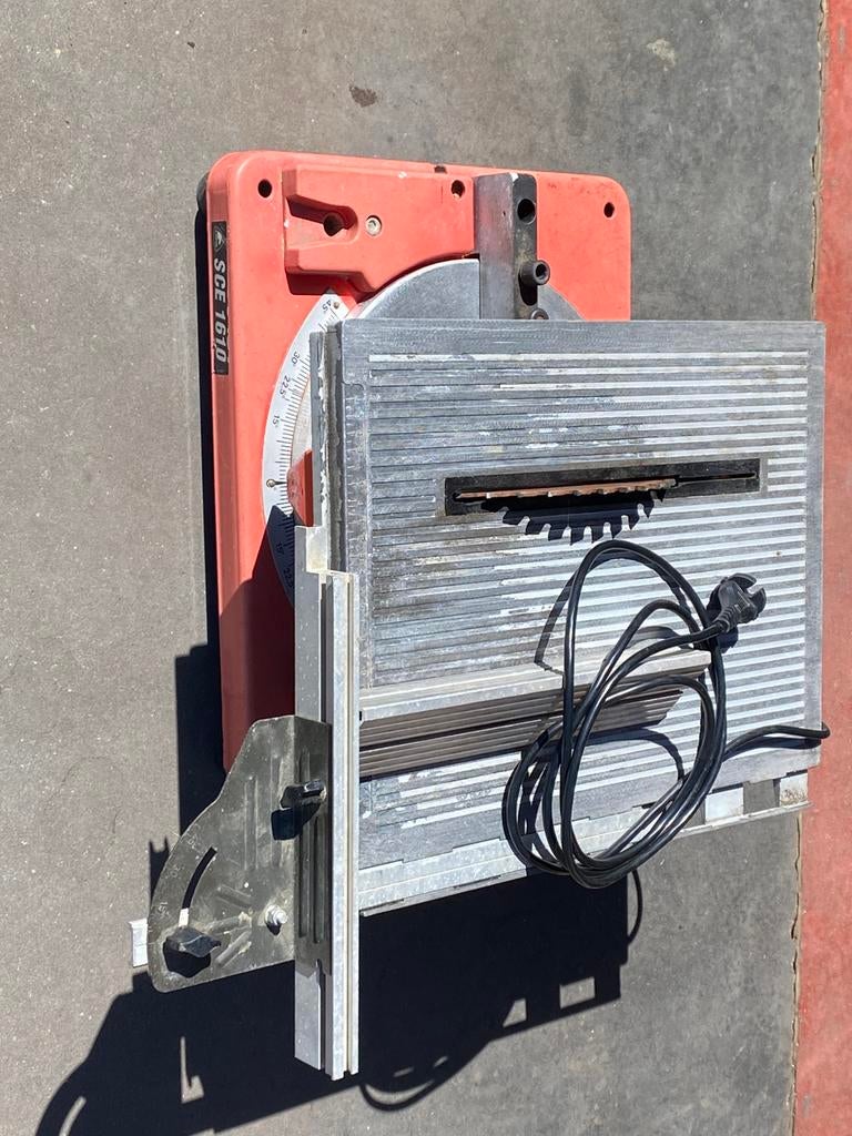 Tafelzaagmachine en afkortzaag, Doe-het-zelf en Bouw, Ophalen, Zo goed als nieuw, Afkortzaag