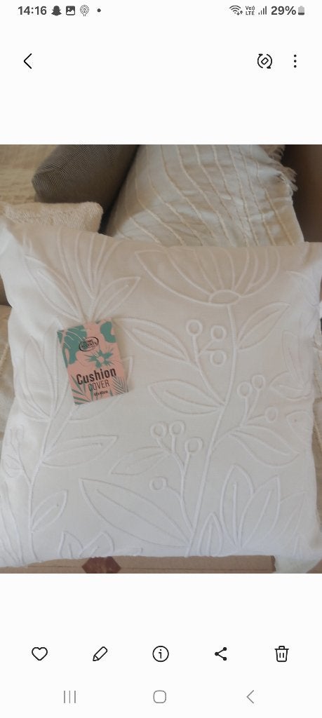 Coussin, Ophalen, Nieuw