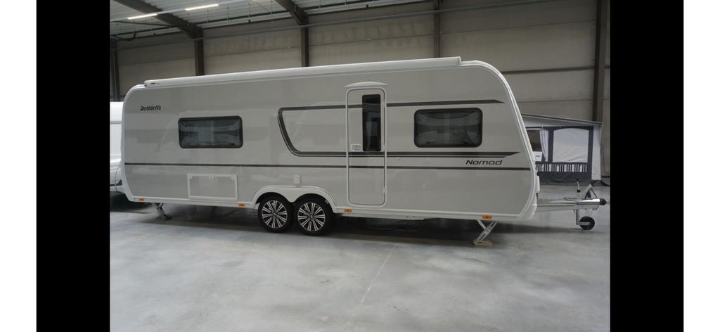 Prachtige dethleffs nomad 650, Caravanes & Camping, Caravanes, Particulier, jusqu'à 4, 2000 kg et plus, Banquette en rond, Dethleffs