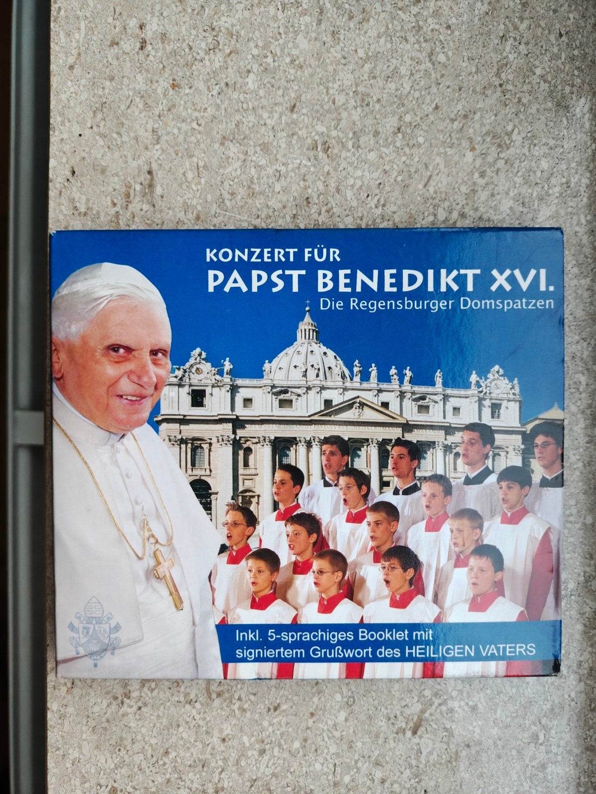Grand concert en l'honneur du pape Benoît, avec livret, NEUF, Boxset, Symfonie, Overige componisten, Ophalen of Verzenden