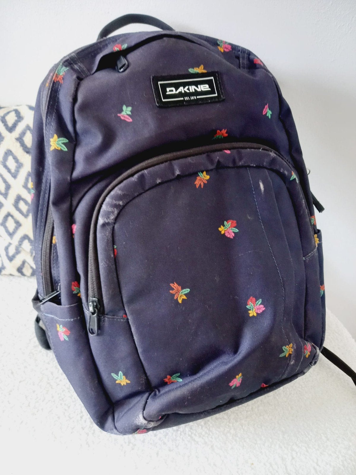 Sac à dos Dakine bleu marine avec quelques motifs, Bleu, Sac à dos