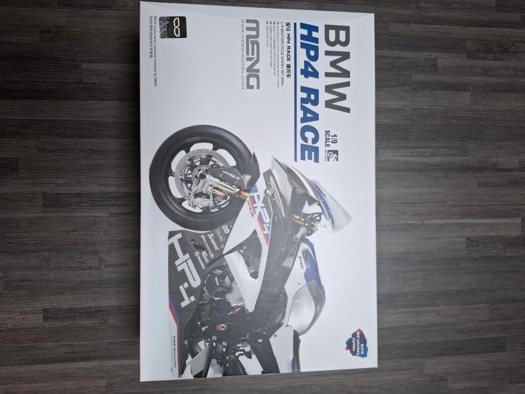 Meng BMW MOTO, Hobby en Vrije tijd, Modelbouw | Auto's en Voertuigen, Ophalen of Verzenden