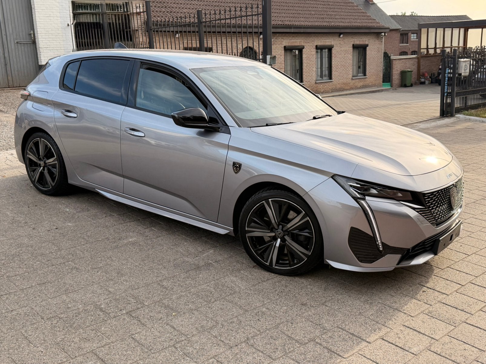 Peugeot 308GT 1.6i 180pk 2022 plug in, Auto's, Peugeot, 1600 cc, Bedrijf, 132 kW, Automaat
