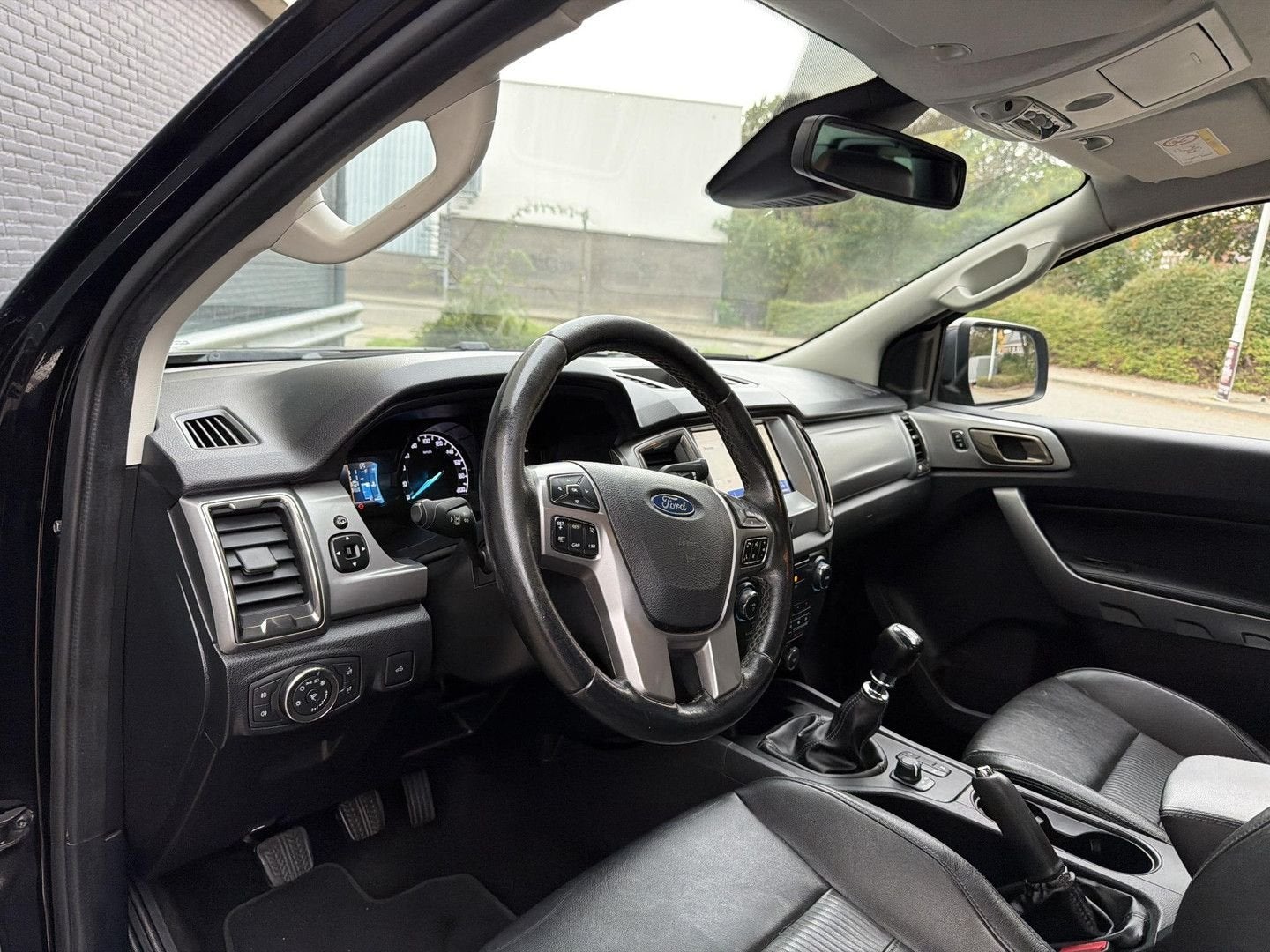 Ford Ranger 2.0 EcoBlue Limited Super Cab | € 15.950,- NETTO, Achat, 213 g/km, Entreprise, Boîte manuelle