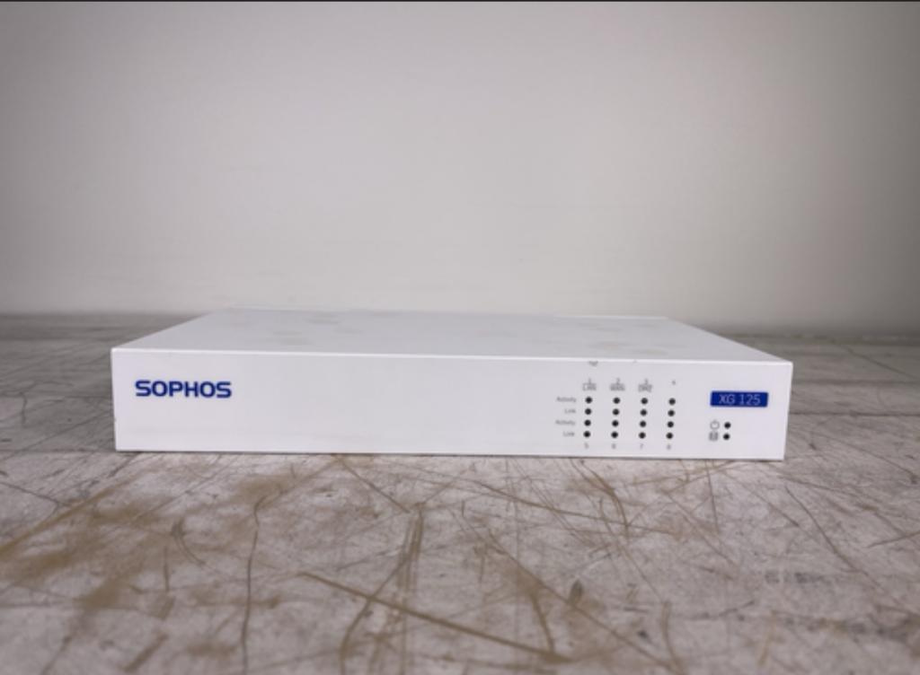 Sophos XG 125 Firewall, Computers en Software, Netwerk switches, Ophalen, Zo goed als nieuw