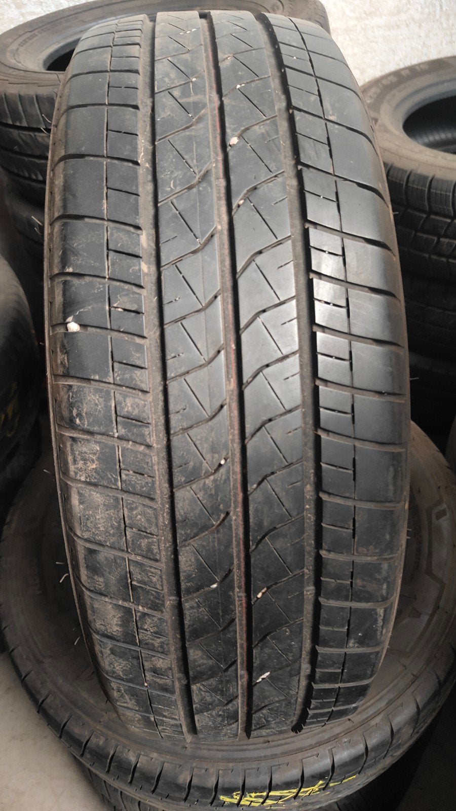 215/60r17c Bridgestone 50€ per stuk met montage en balancere, Ophalen of Verzenden