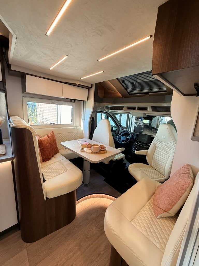 Masuria 790 TL | Full option | Premium | Centraal+Hefbed, Caravanes & Camping, Jusqu'à 4, Entreprise, Réfrigérateur, Ford