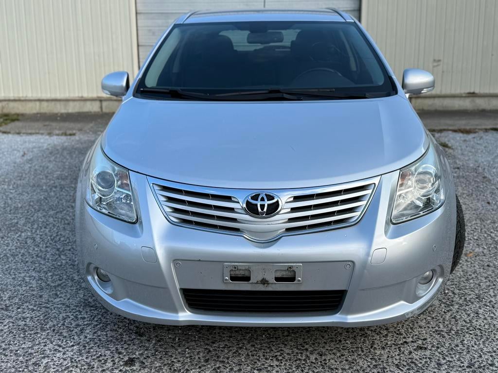 Toyota Avensis 2.0D4d Euro5, Auto's, Toyota, Voorwielaandrijving, Euro 5, Stof, Avensis