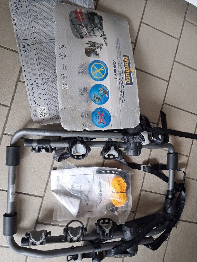 Porte vélos pour voiture, Autos : Divers, Porte-vélos, Enlèvement, 3 vélos ou plus, Comme neuf, Accessoire porte-vélos