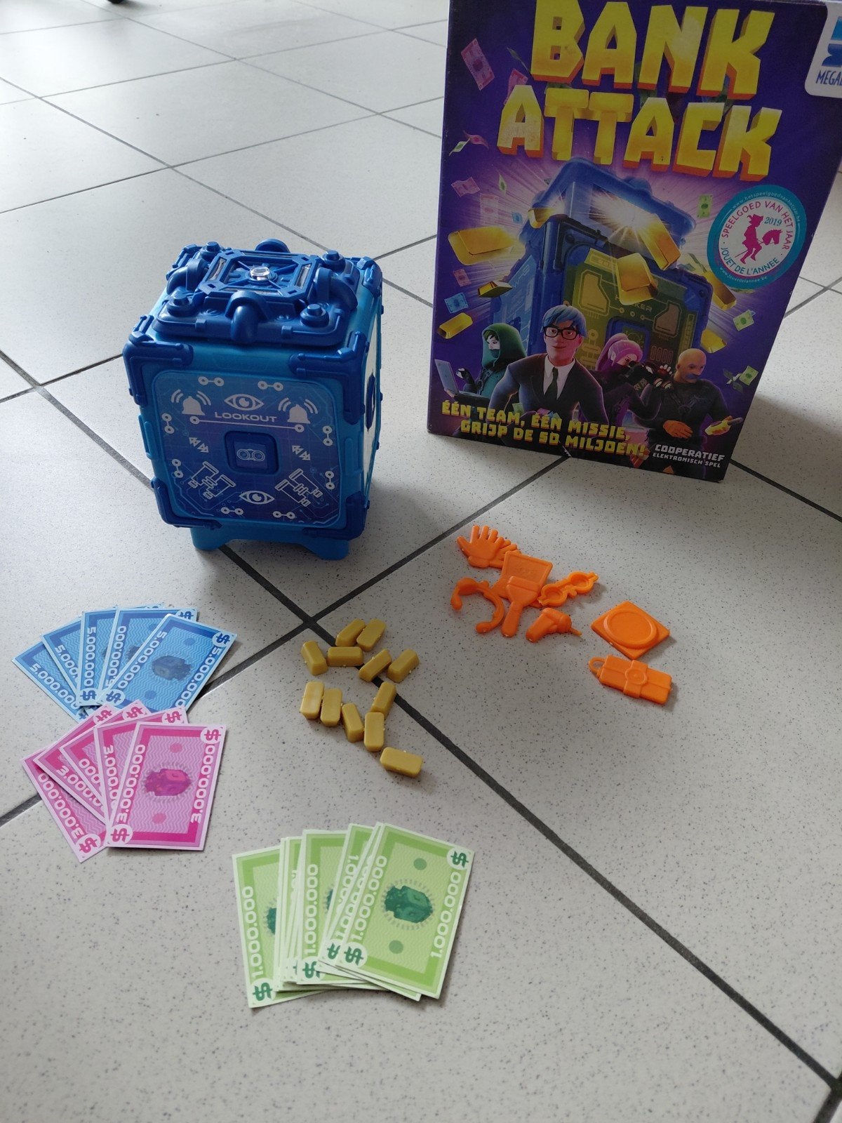 bank attack, Hobby en Vrije tijd, Ophalen