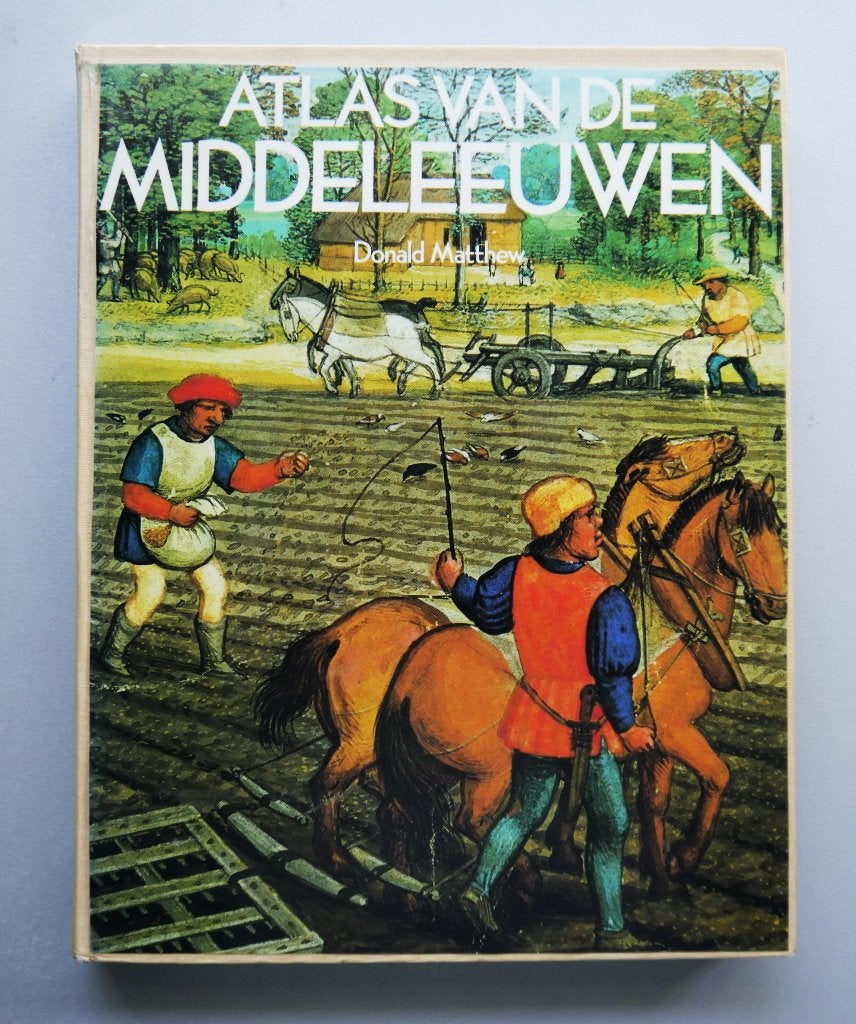 Atlas van de Middeleeuwen HC, Ophalen of Verzenden, Zo goed als nieuw