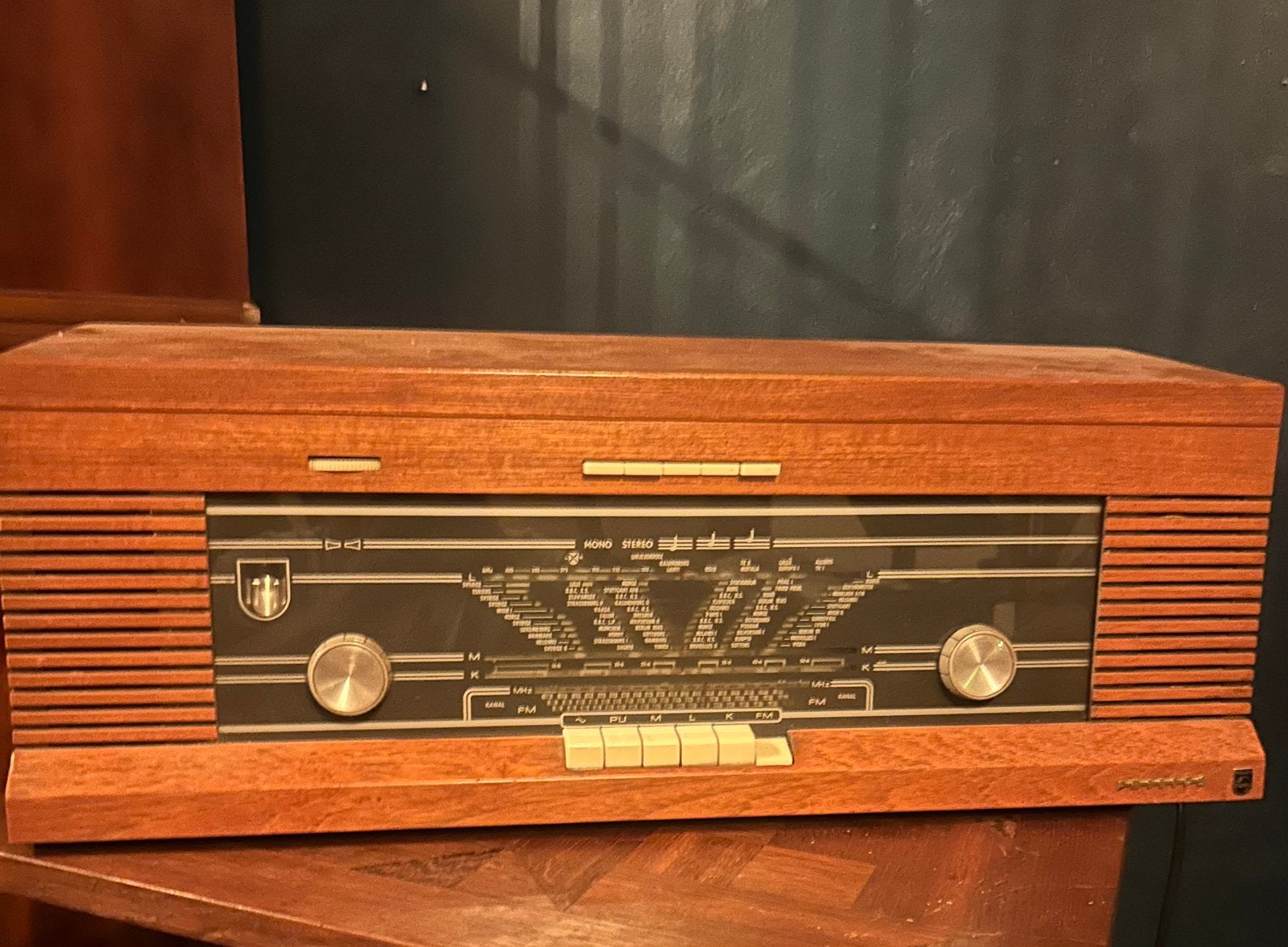 Oude philips radio werkende, Antiek en Kunst, Ophalen