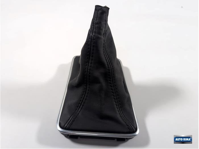Enveloppe levier de vitesse d'un Volvo V40, -, 3 mois de garantie, -, -