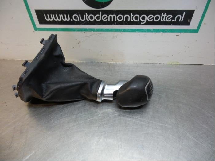 Versnellingspookhoes van een Hyundai IX20 (IX20 10-), Gebruikt, -, -, Ophalen of Verzenden