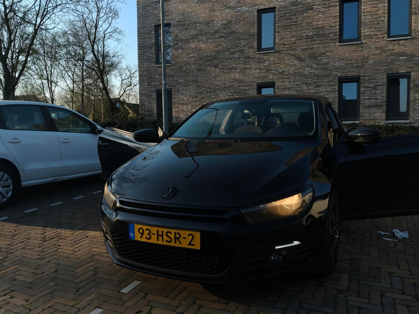 Volkswagen Scirocco 1.4 TSI 118KW 2009 Zwart, Auto's, Volkswagen, Lichtmetalen velgen, Zwart, 1246 kg, Zwart