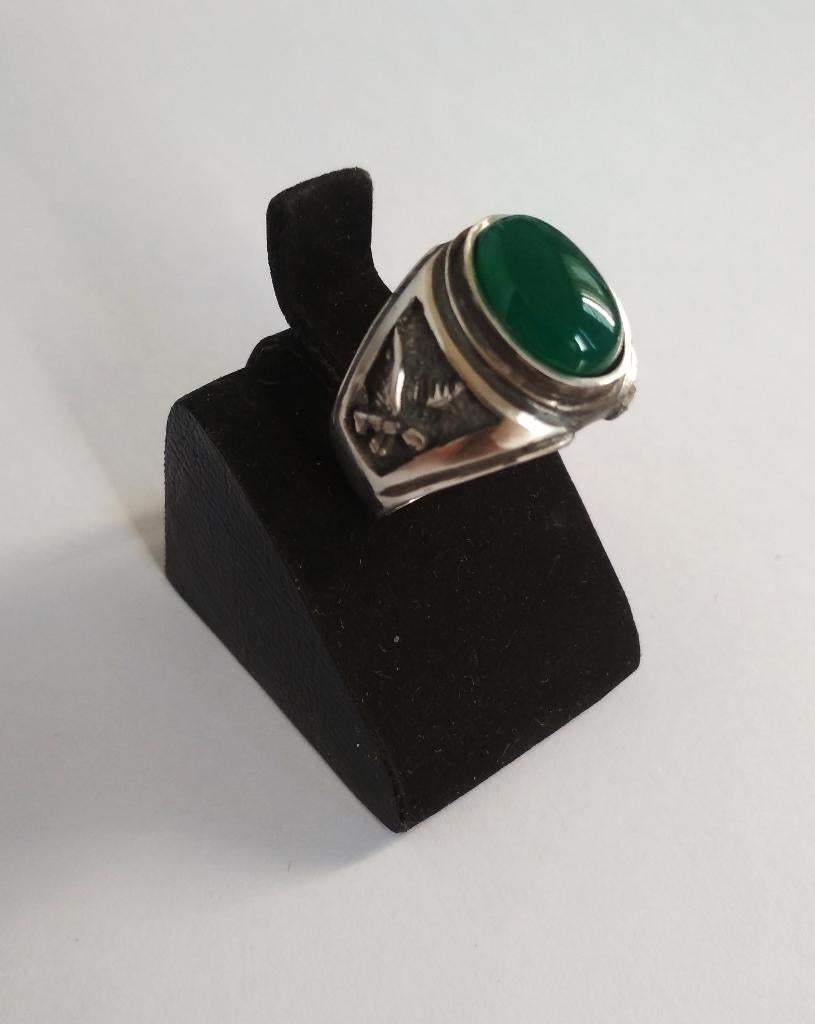Herenring met natuurlijke groene chalcedoon, 20 of groter, Verzenden, Heer, Nieuw