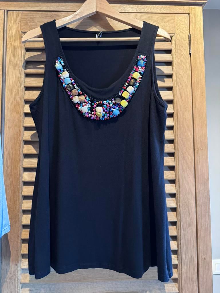 Topje yoek medium, Ophalen of Verzenden, Gedragen, Zwart, Shirt of Top