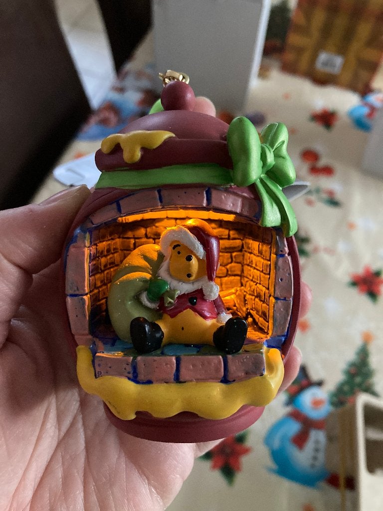 Nieuw Disney ornament Winnie The Pooh - met verlichting, Ophalen of Verzenden, Winnie de Poeh of vrienden, Nieuw, Beeldje of Figuurtje