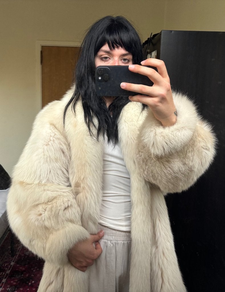 Fox Fur Coat  In Excellent Condition, Maat 38/40 (M), No brand, Beige, Ophalen of Verzenden