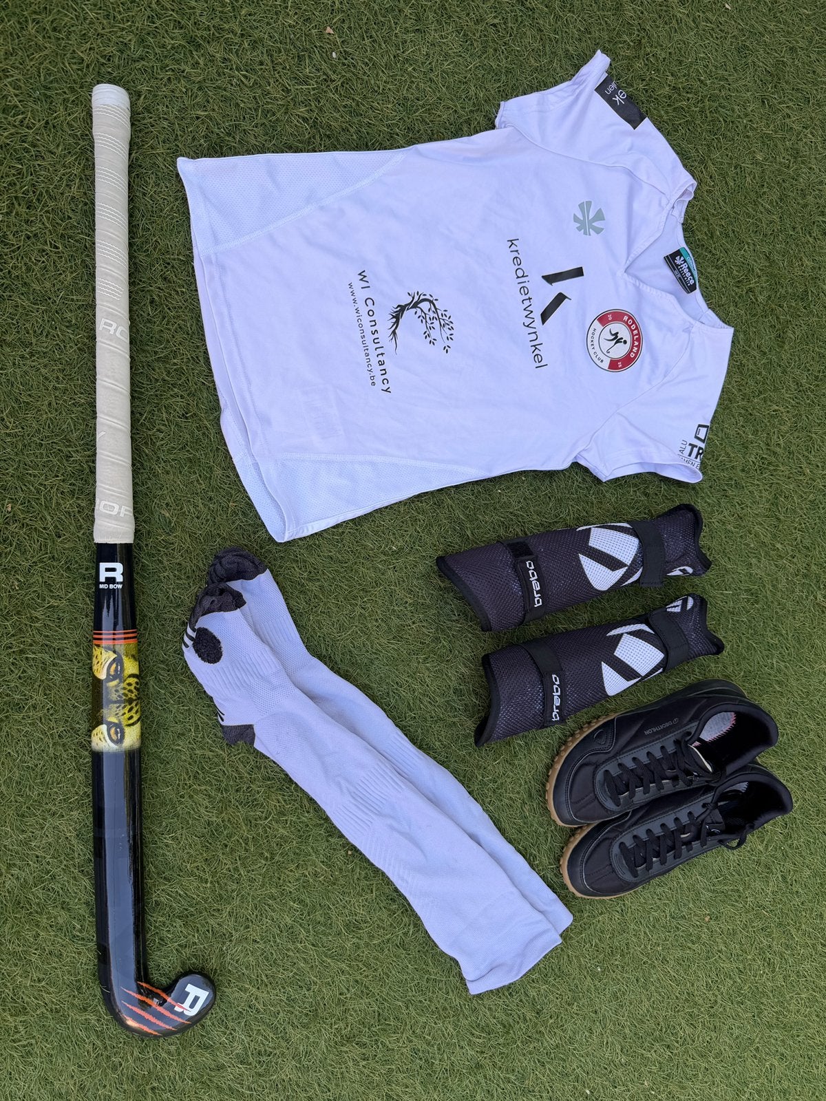 Junior hockey uitrusting, Sport en Fitness, Hockey, Ophalen of Verzenden, Zo goed als nieuw